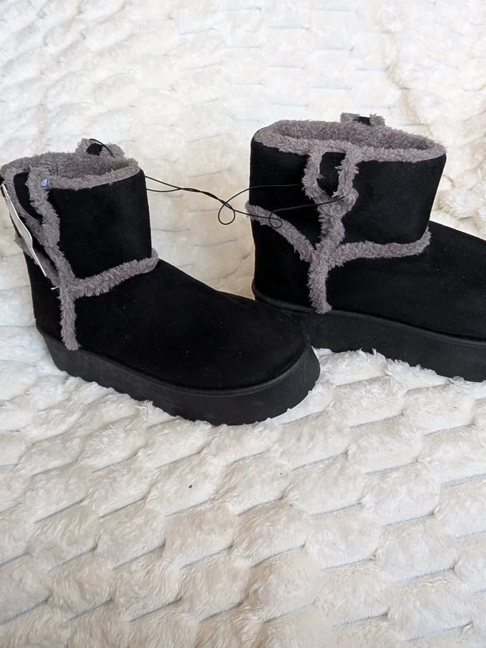 Love Black Cozy Fleece-Trim Boots